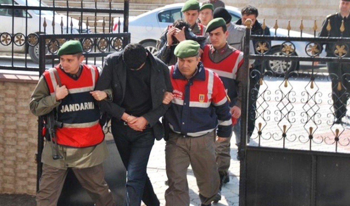 Erzurum\'da Fetö/pdy Soruşturmasında 18 Şüpheli Tutuklandı