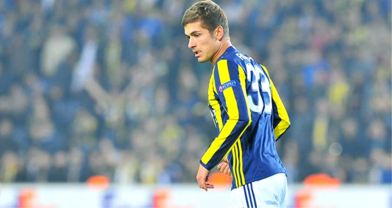 Fenerbahçeli Neustadter, Rusya Milli Takımı Kadrosundan Çıkarıldı