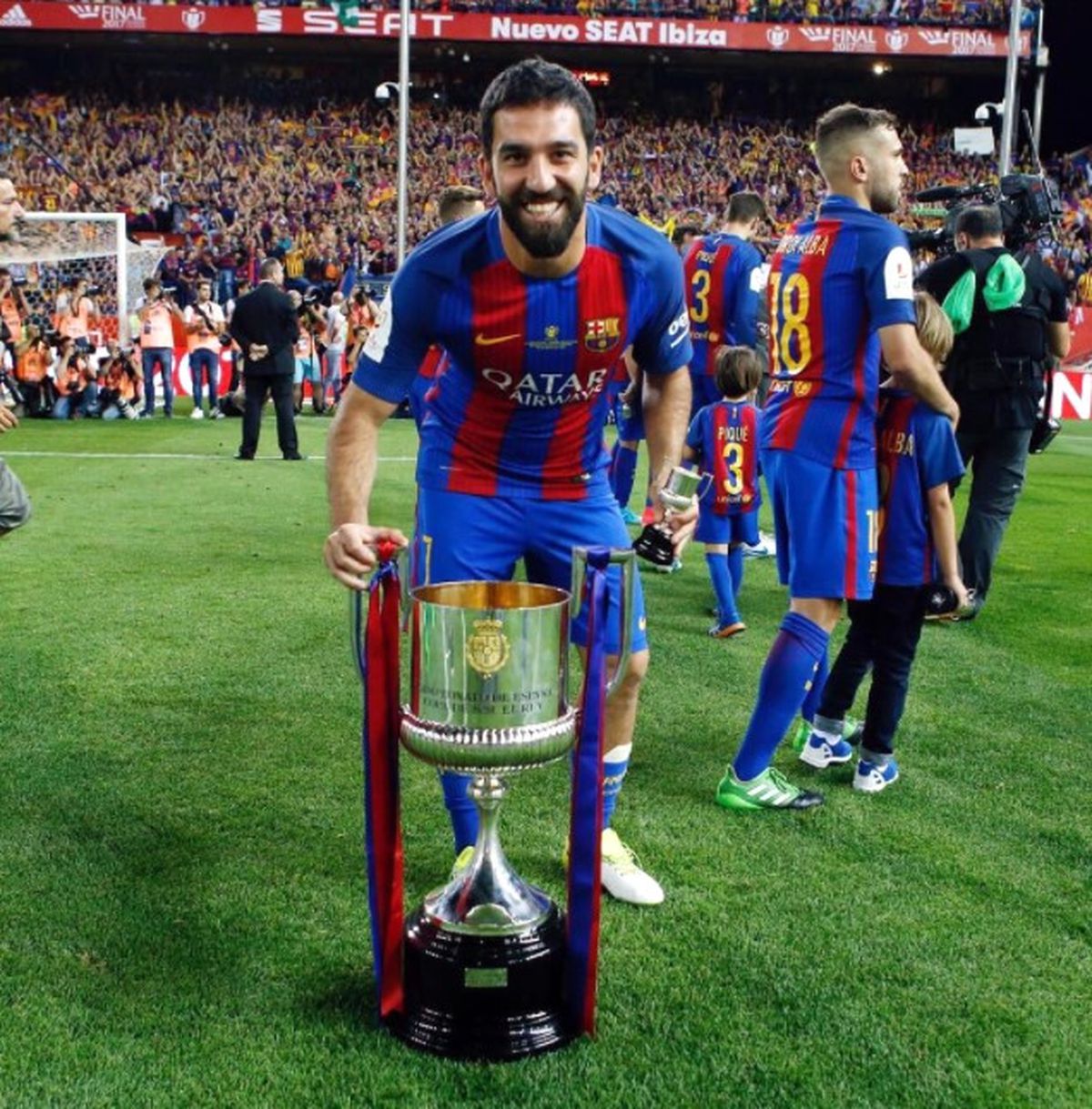 Gündemi Değiştiren: "Arda Turan" Oldu