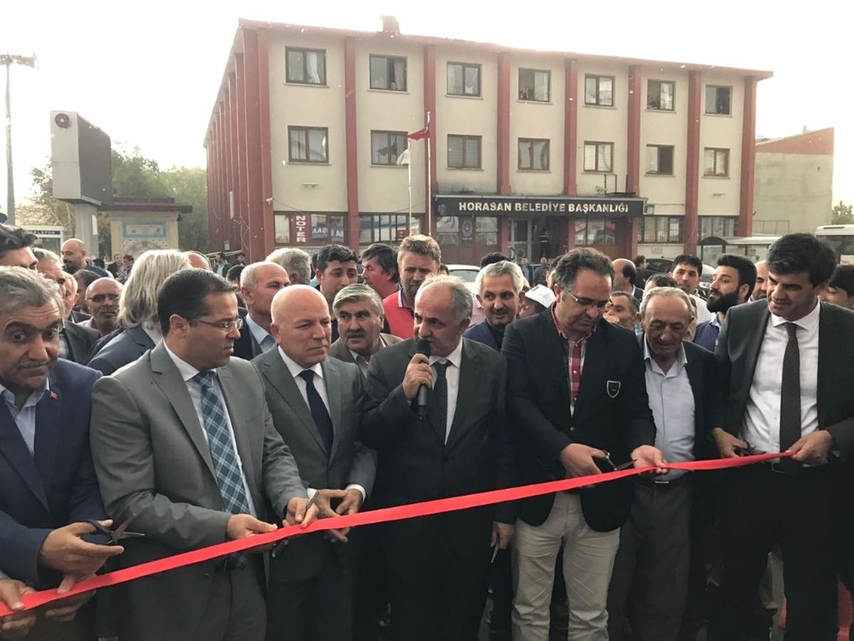 Horasan İlçesine Doğalgaz Getirecek Hattın Temeli Atıldı
