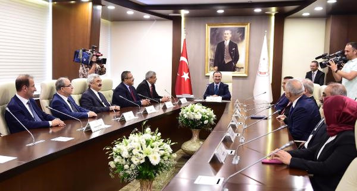 Hsk, Bakan Bozdağ Başkanlığında İlk Kez Toplandı