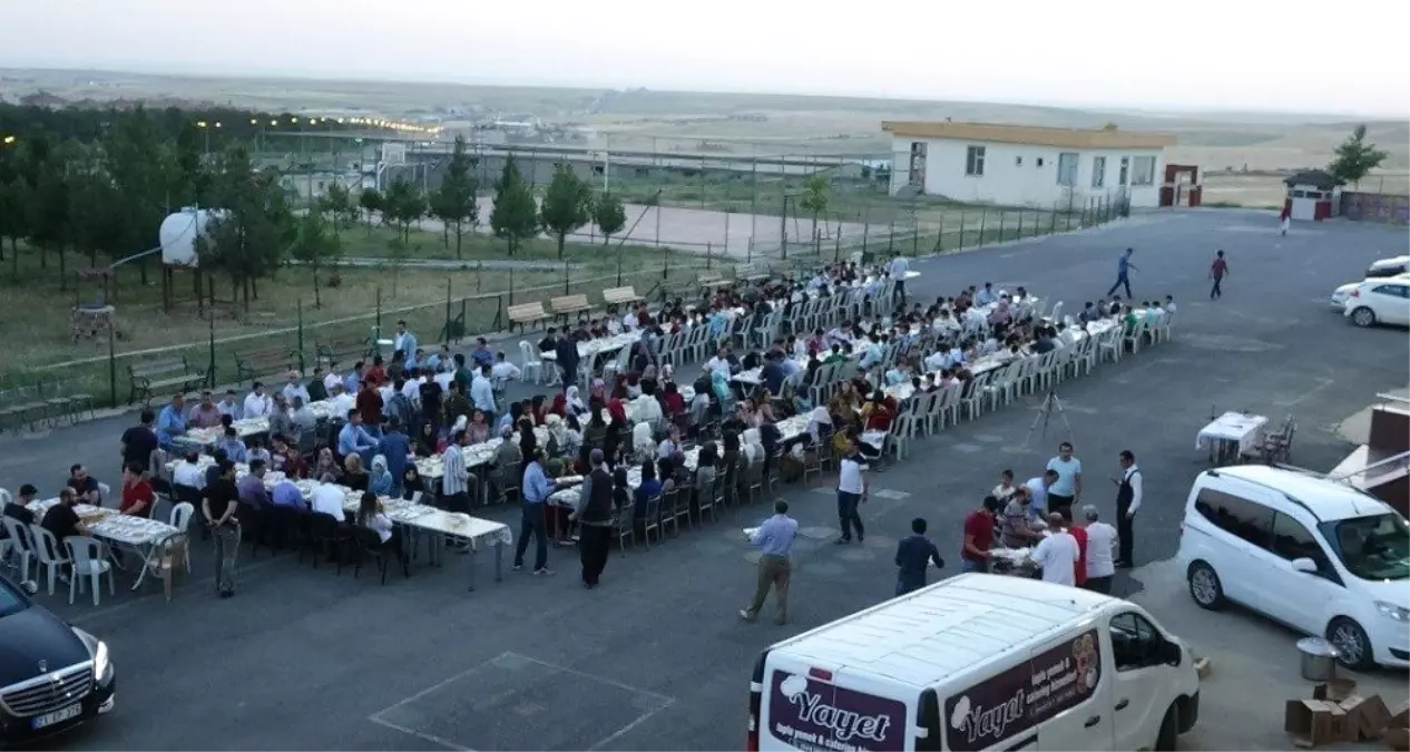 İmam Hatip Lisesi Öğrencileri ile Velilerine İftar