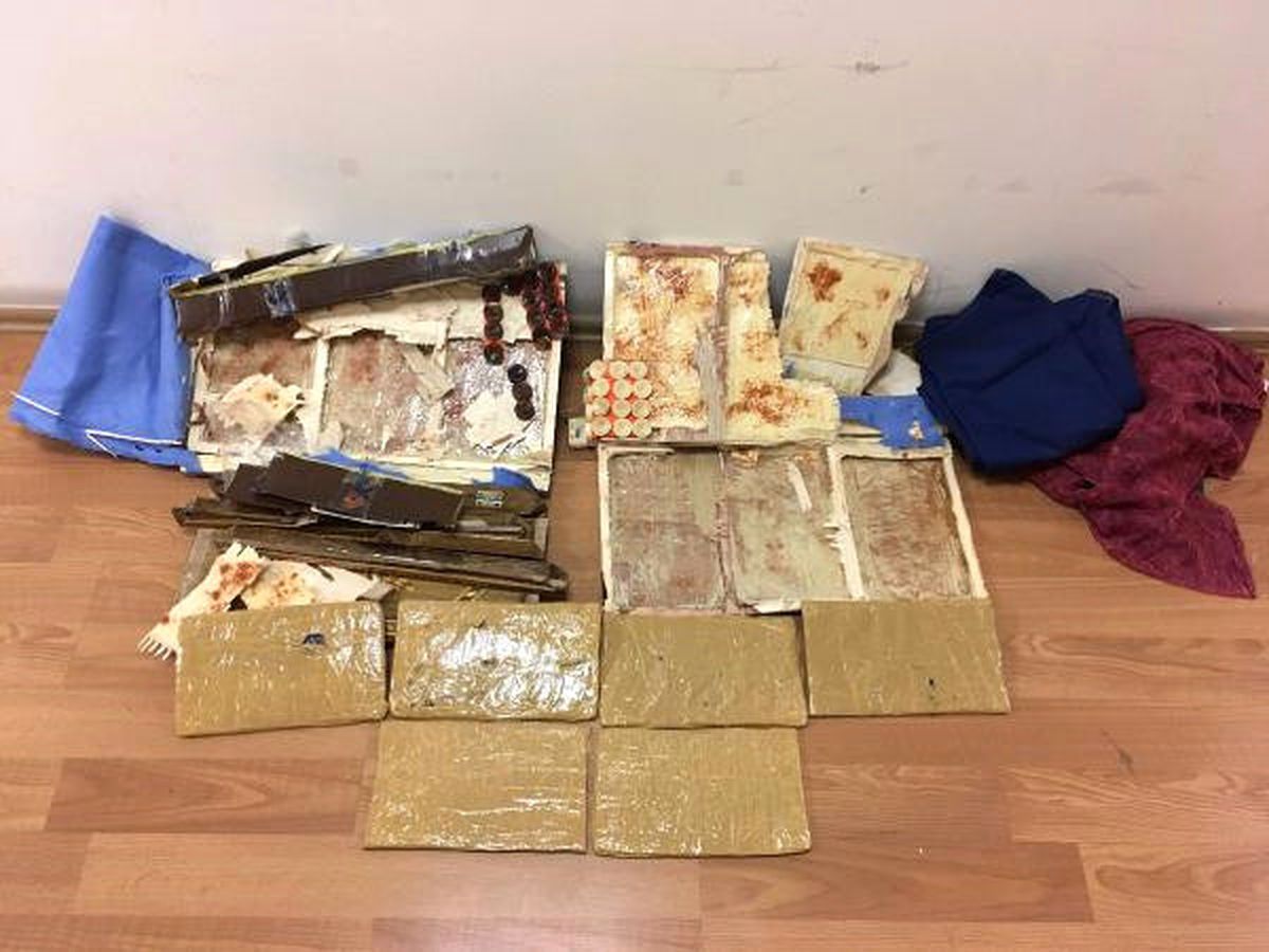 Kargodaki Tahta Çantadan Uyuşturucu Çıktı