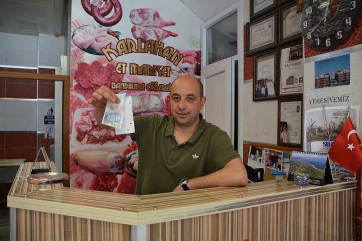 Kasaptan Sahte Banknotla Alışveriş