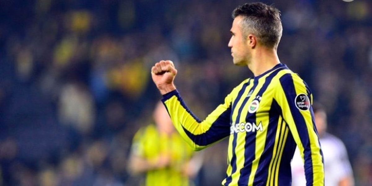 Kocaman Van Persie ile Devam Dedi!