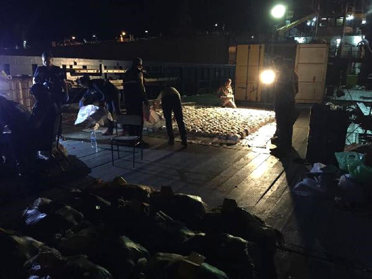 Mersin\'de Kongo Bayrıklı Gemide 1.71 Ton Eroin Ele Geçirildi (Yeniden)