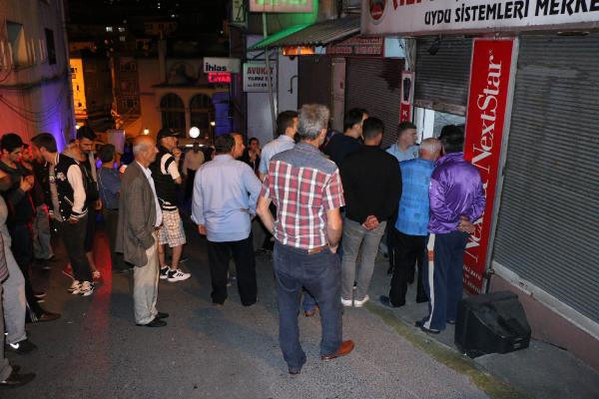 Sahurda Eve Gelmeyen Eşini İşyerinde Ölü Buldu