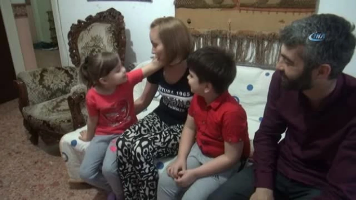 Sınır Dışı Edilen Moldovalı Anne, 7 Ay Sonra Kayınvalidesi Sayesinde Çocuklarına Kavuştu