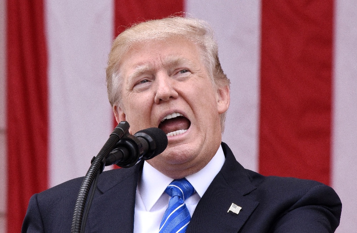 Trump, Katar Emiri\'ni Beyaz Saray\'a Davet Etti