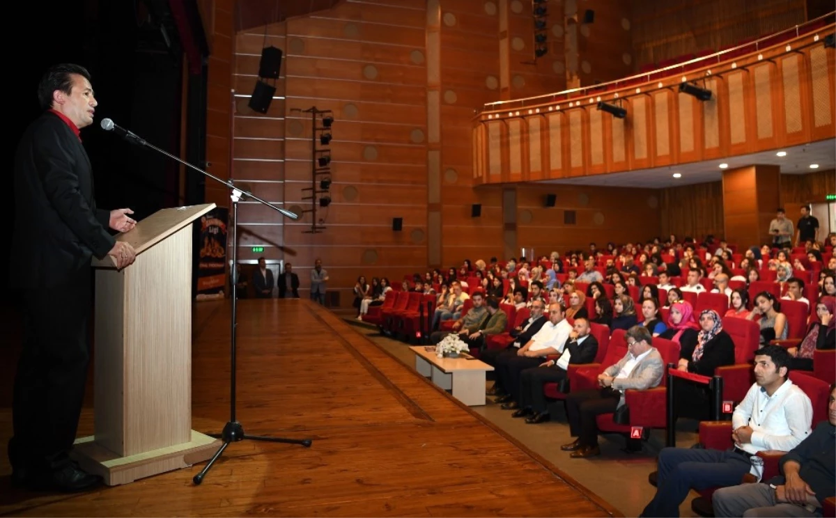 Tuzla\'da Genç Gönüllüler İyilikte Yarıştı, Başkan Yazıcı Ödüllendirdi