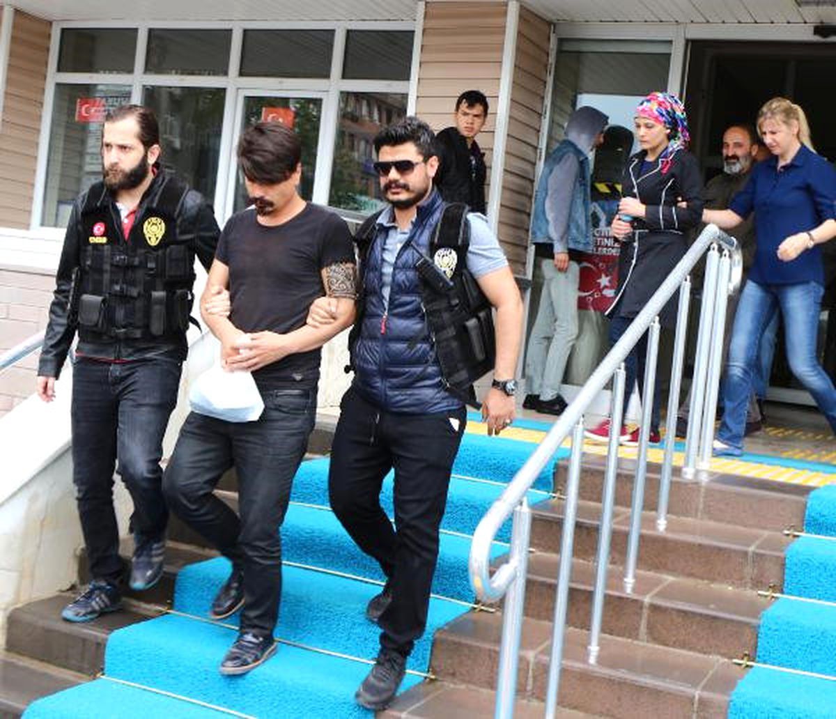 Uyuşturucu Hap Satan Çift, Tutuklandı
