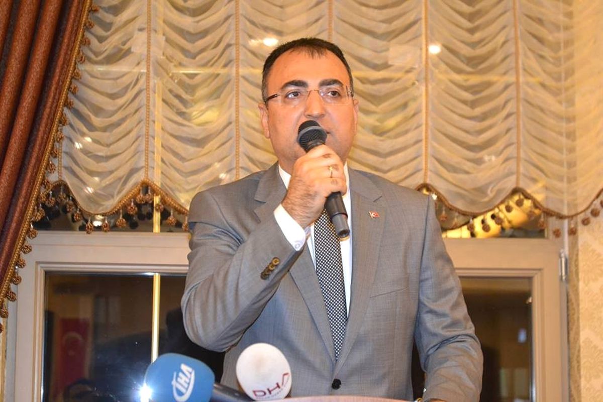 Vali Toprak Şehit Aileleri ve Gazilere İftar Verdi