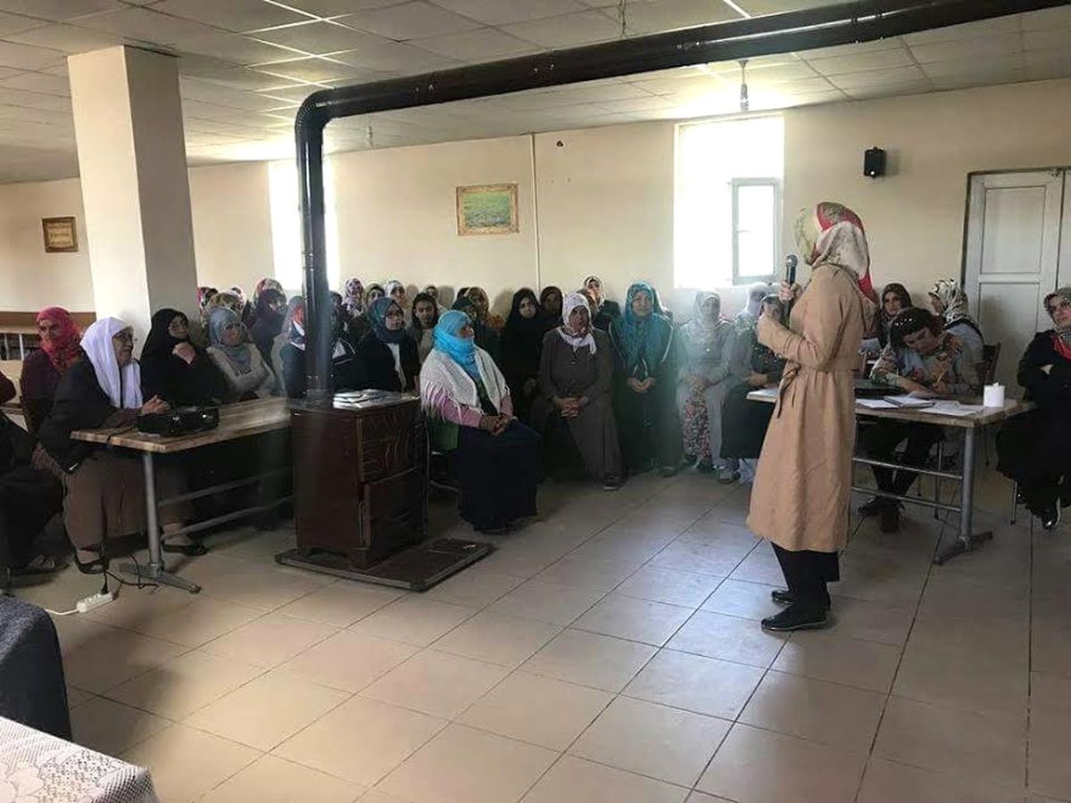 Ağrı\'da Kadın Eğitimleri Köylerde de Yapılıyor