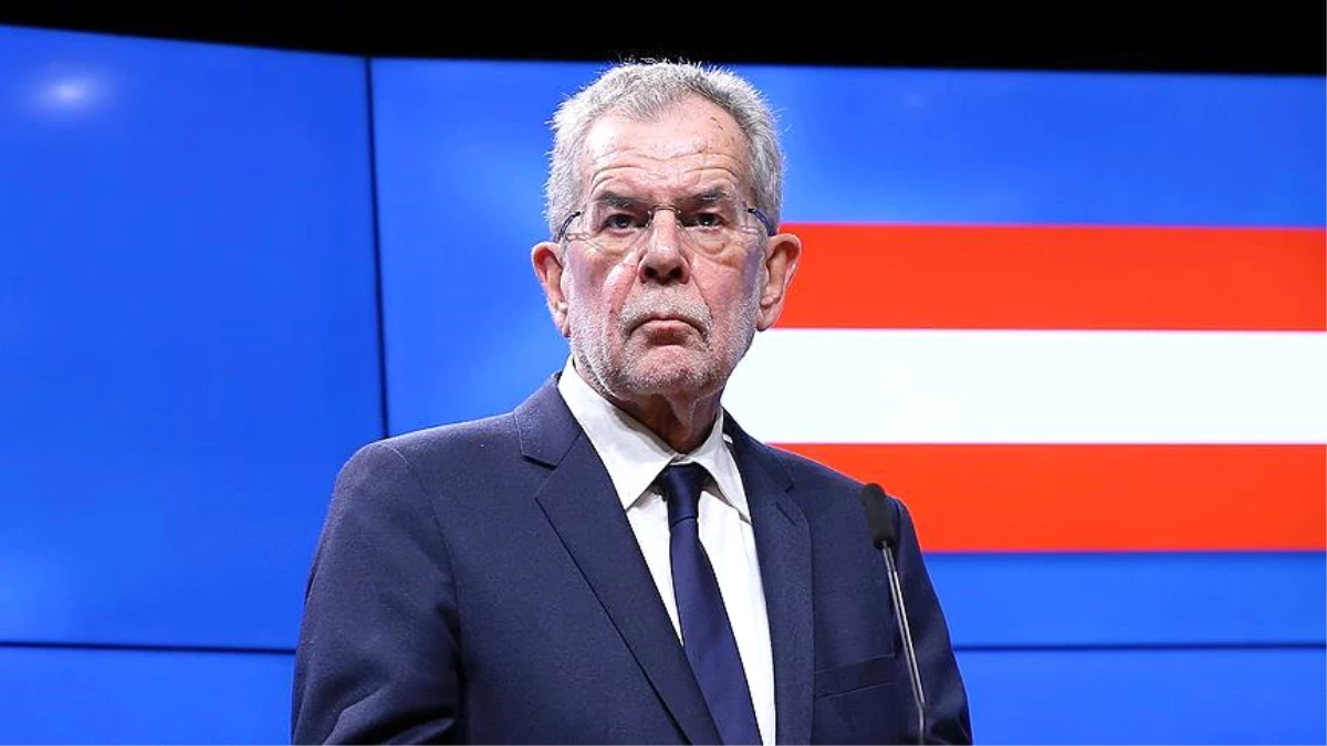 Avusturya Cumhurbaşkanı Burka Yasağını Gönülsüz İmzalamış