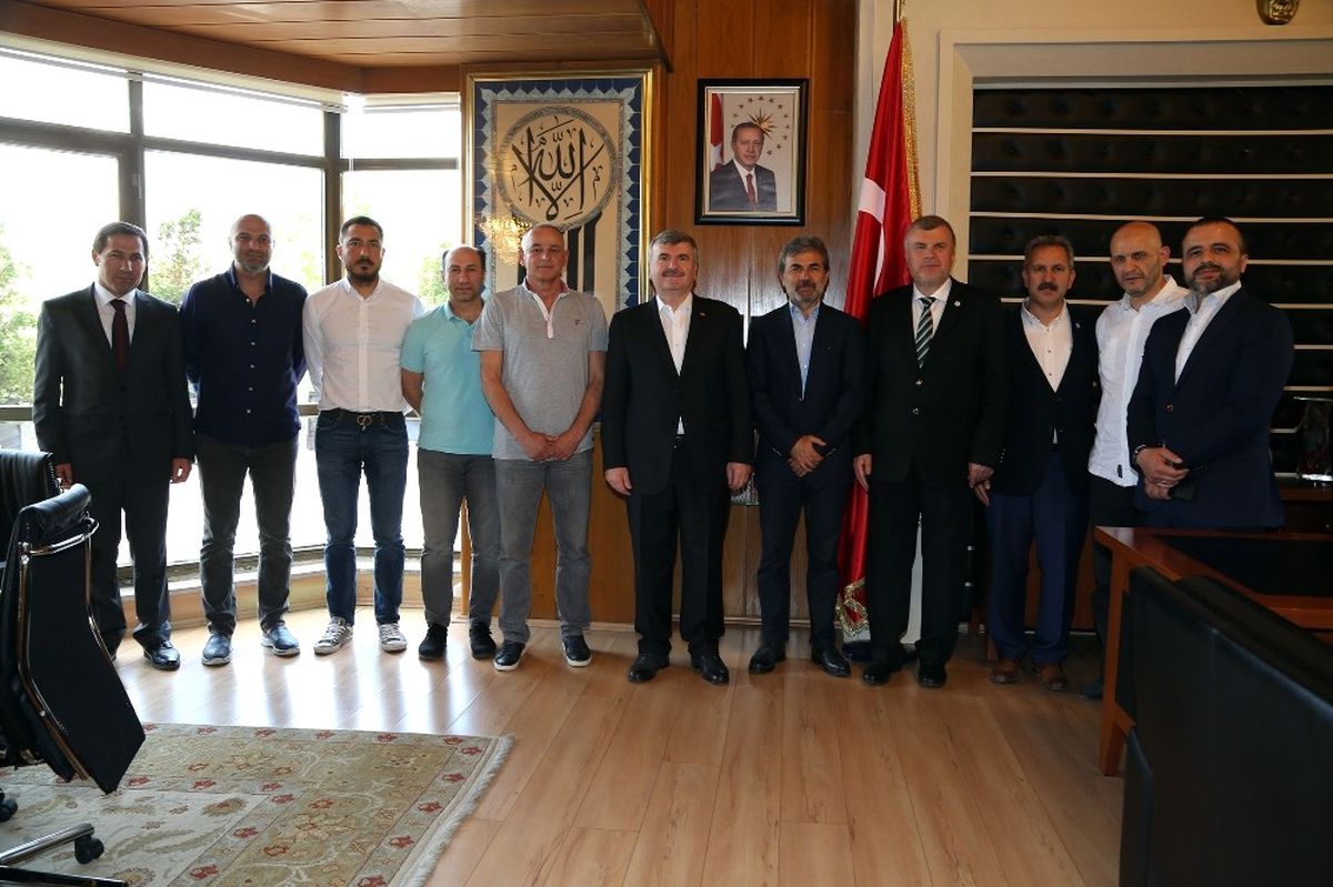 Aykut Kocaman\'dan Başkan Akyürek\'e Veda Ziyareti