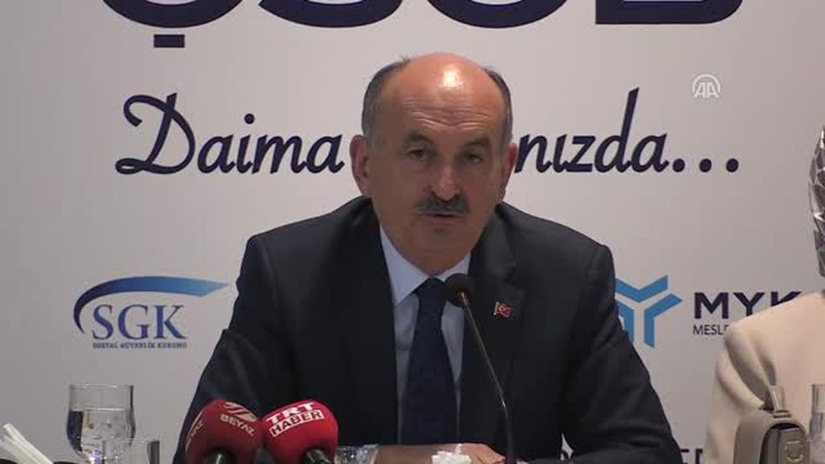 Bakan Müezzinoğlu Basın Mensuplarıyla İftarda Bir Araya Geldi