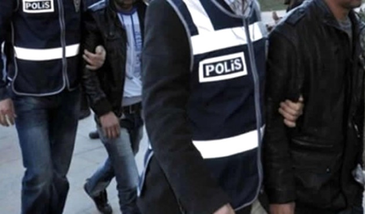 Bankacılara Fetö Operasyonu: 20 Gözaltı Kararı