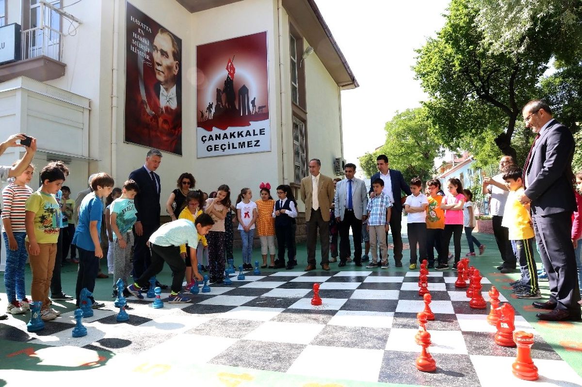 Çankaya\'nın Eli Ulubatlı Hasan\'a Değdi