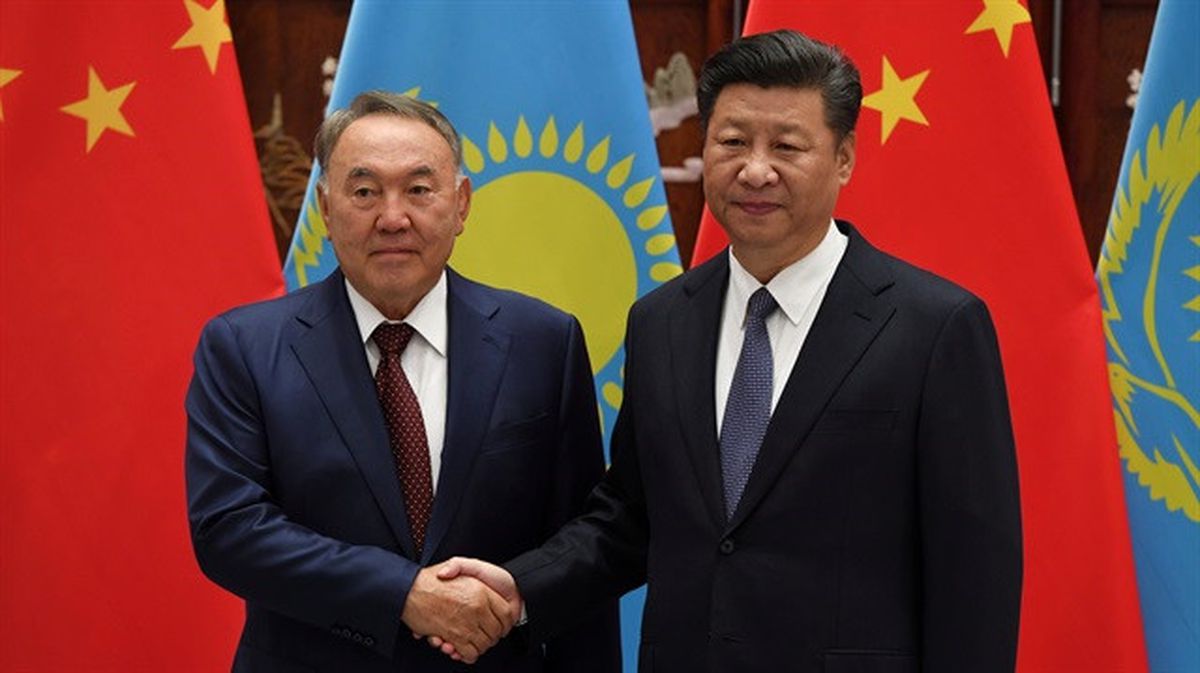 Çin Devlet Başkanı Cinping Kazakistan\'da