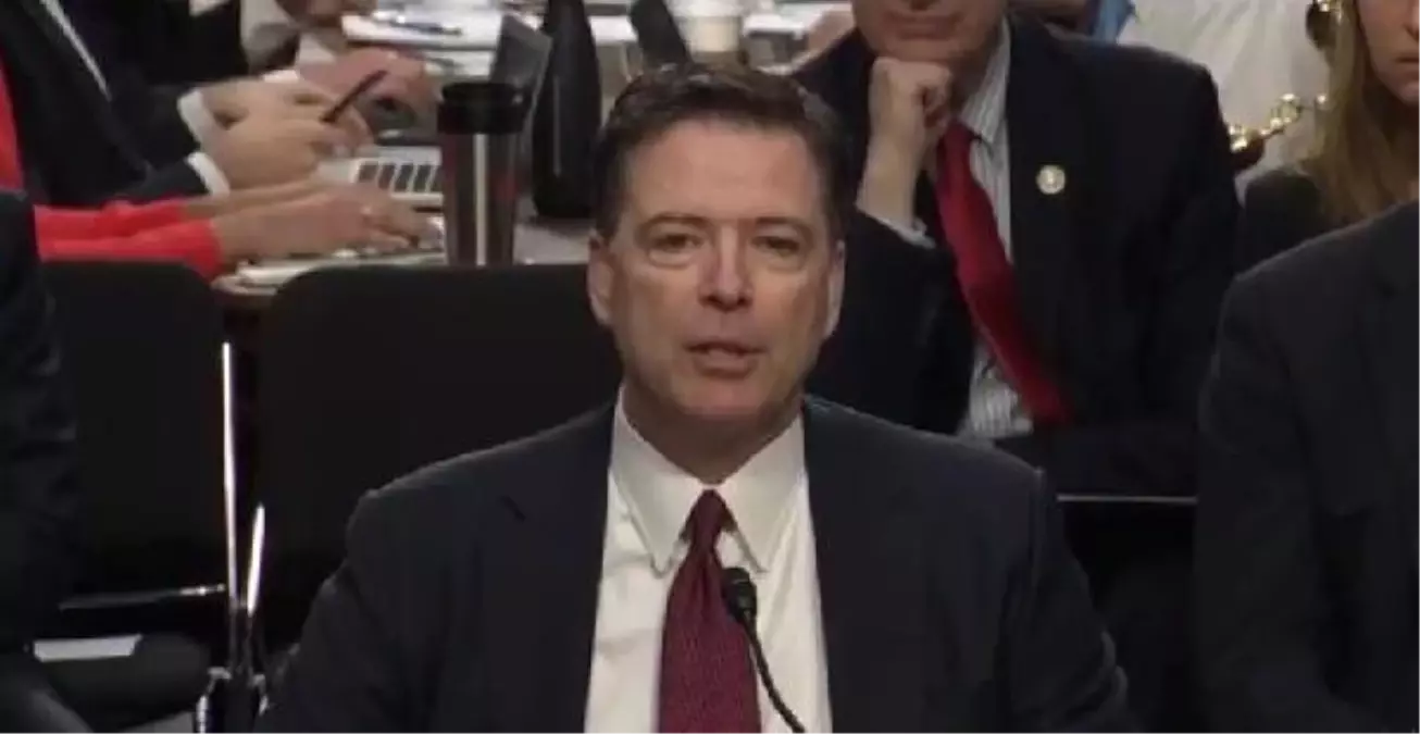 Comey: Trump, Beni ve Fbı\'ı Karalamak İçin Yalana Başvuruyor