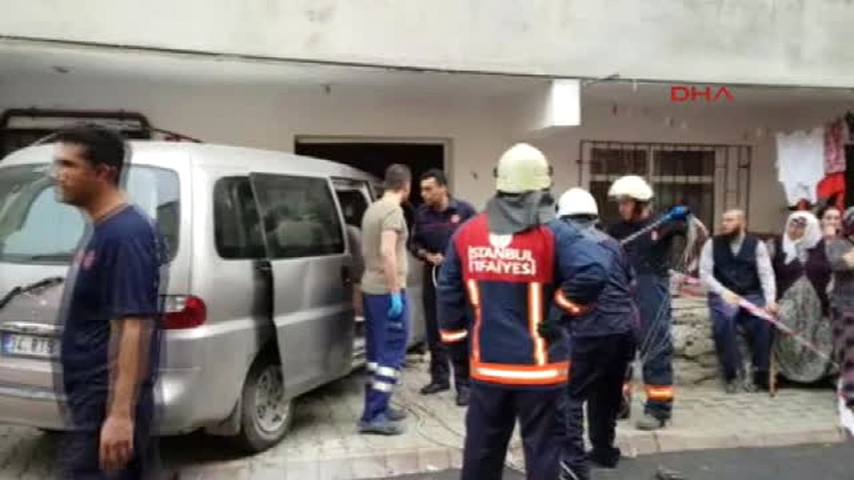 Dha İstanbul -(Geniş Haber) Sancaktepe\'de Minibüsün Ezdiği İki Çocuk Öldü