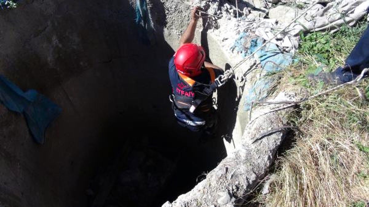 Elazığ\'da Keçi Kurtarma Operasyonu