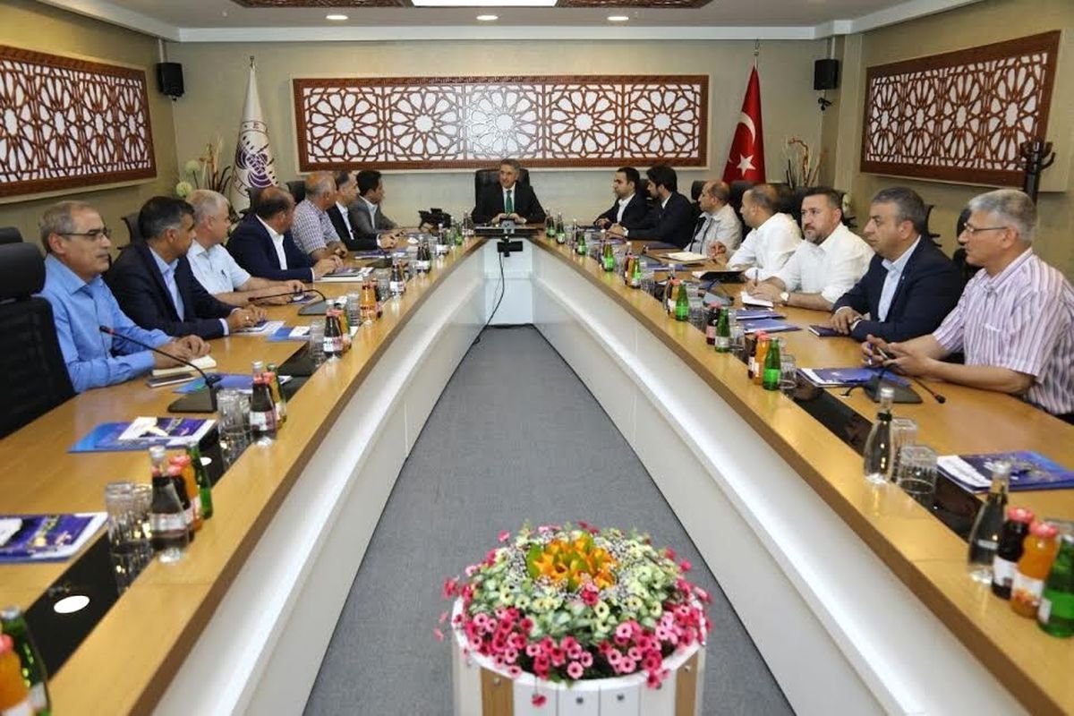 Elazığ\'da Lys Öncesi Otobüsler Ücretsiz Oldu, Davul Yasaklandı