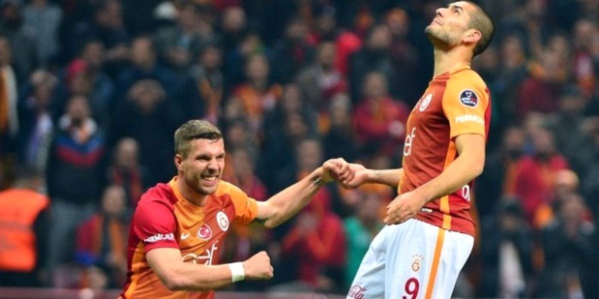 Eren Derdiyok\'un Podolski Tepkisi!