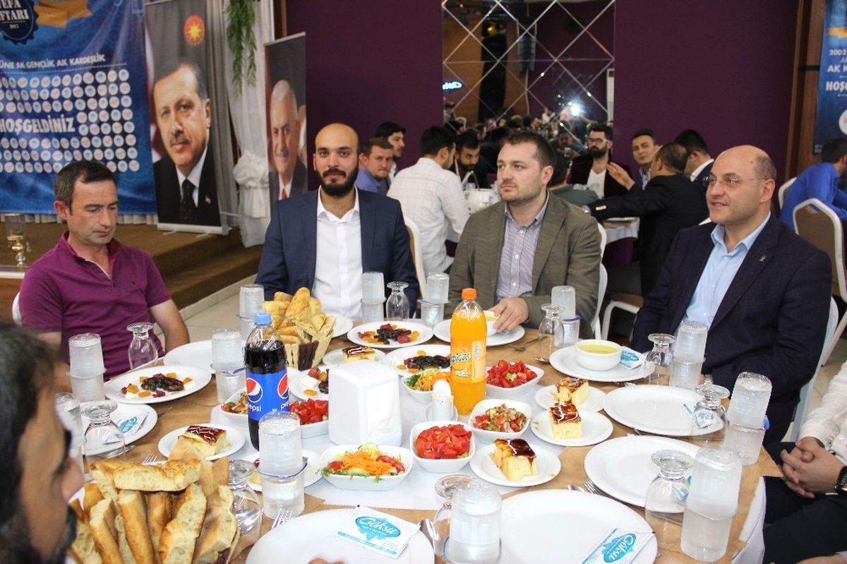 Gençliğin Vefa İftarı"