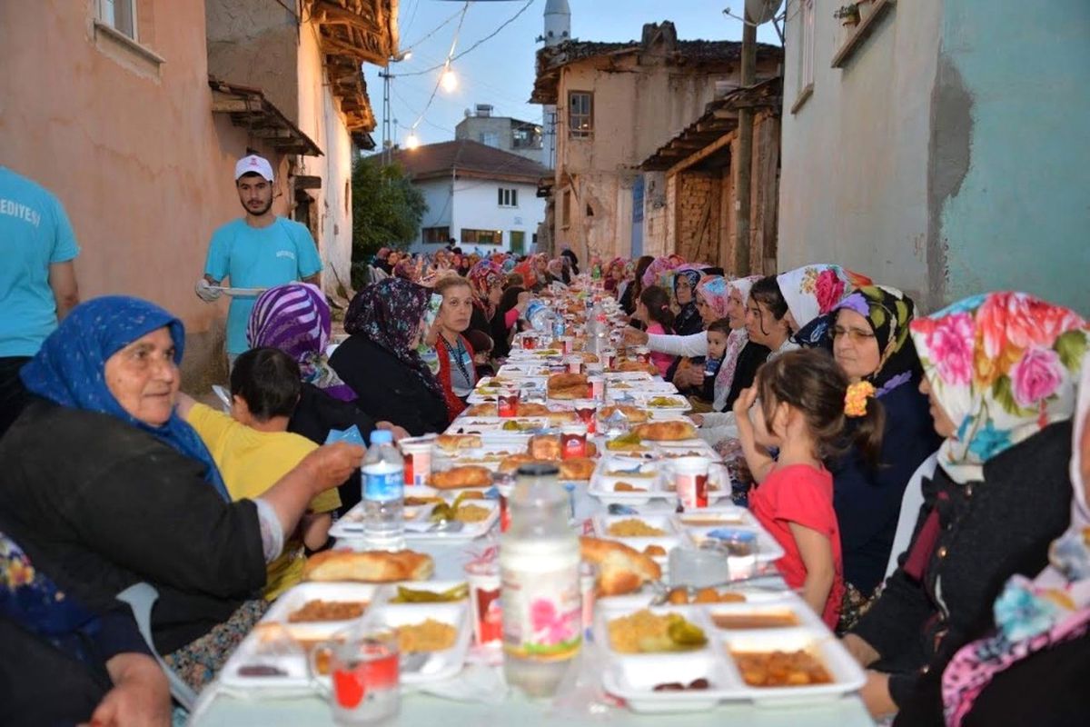 Gülümbe Köyü\'nde İftar Düzenlendi