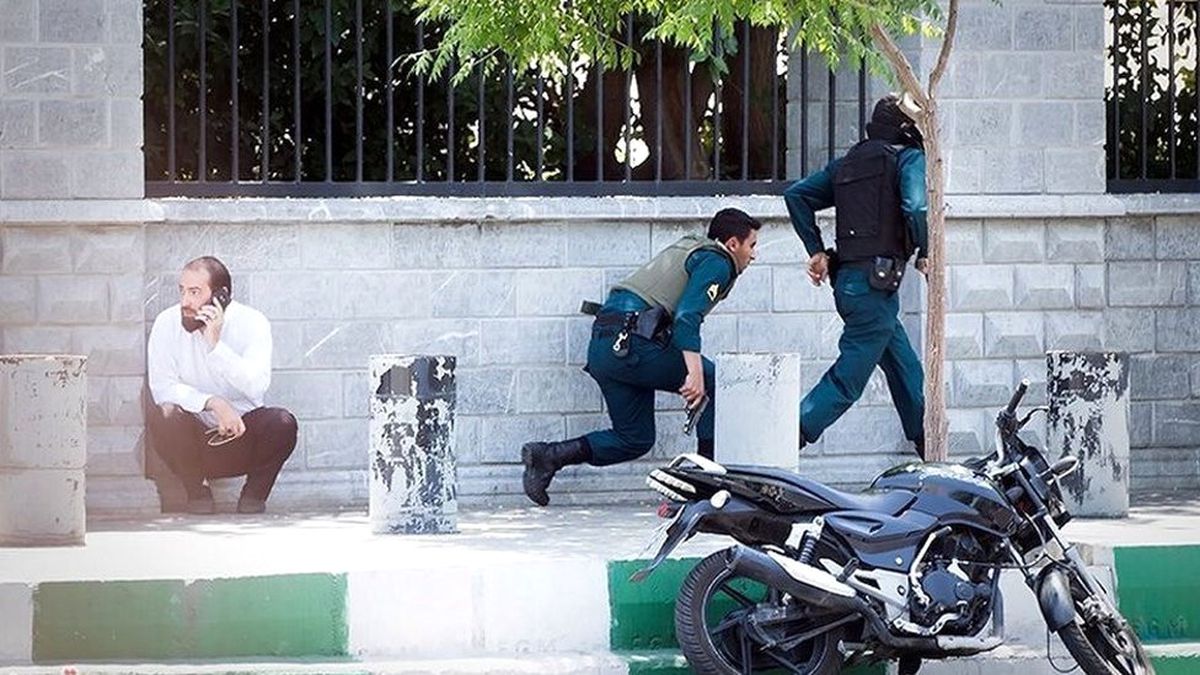 İran\'ın Bakenti Tahran\'daki İlk Işid Saldırıları Hakkında Bilinenler