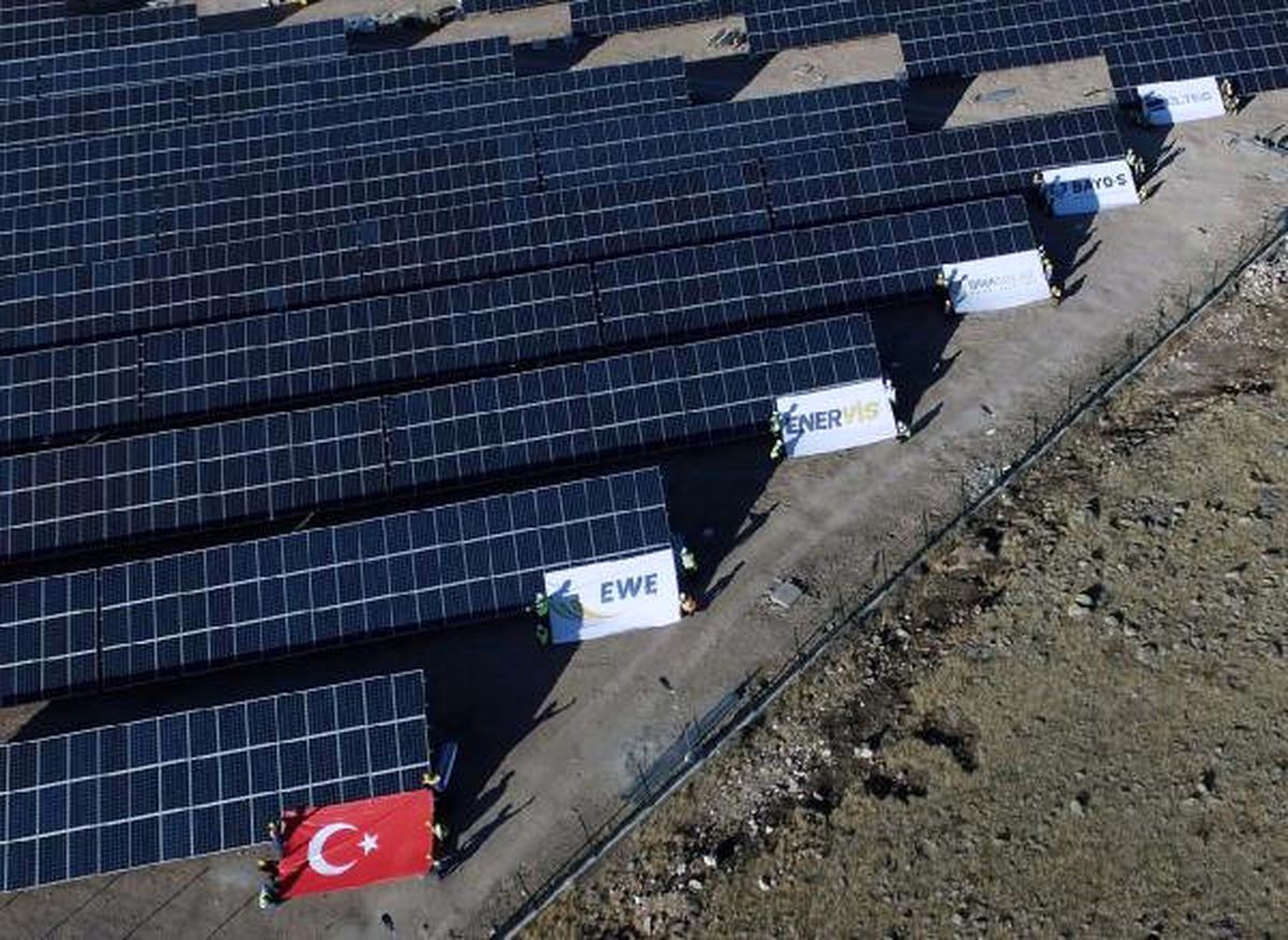 Kayseri\'de 52 Bin Metrekarelik Güneş Enerjisi Faaliyete Geçiyor