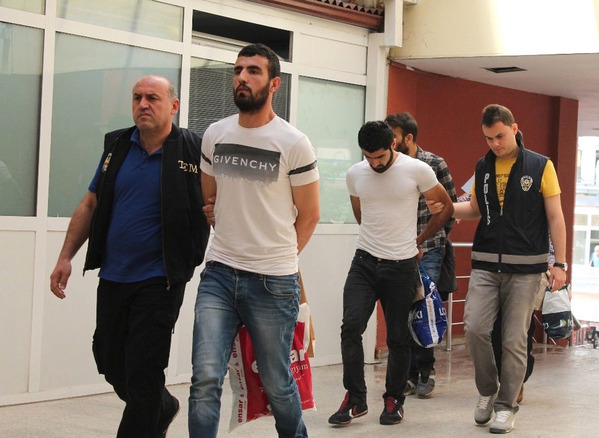 Kocaeli\'de PKK Operasyonu: 12 Kişi Adliyede