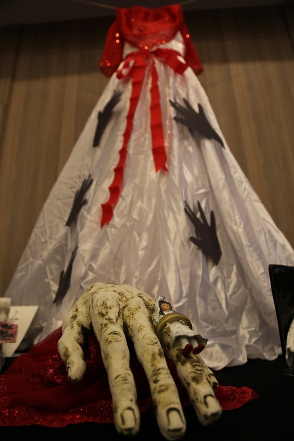 Kursiyerler Çocuk Gelin ve Şehit Askerleri Eserlerine Yansıttı