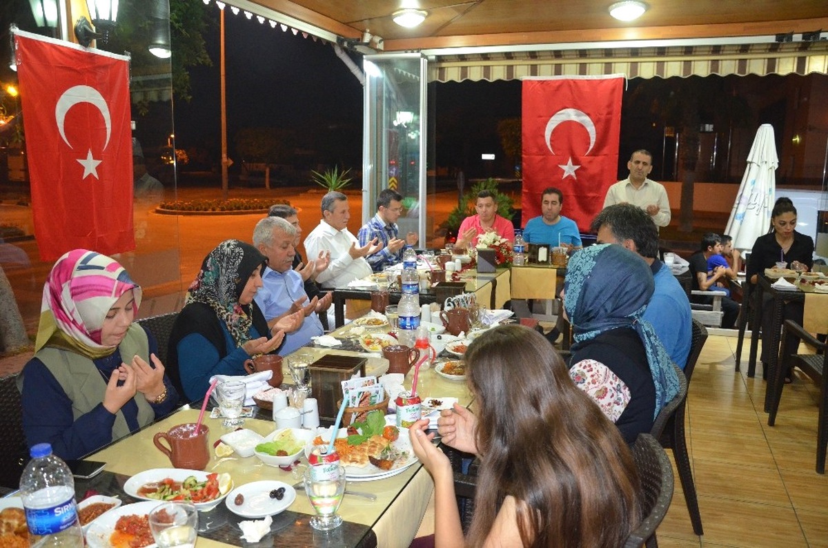 Manavgat Emniyetinden Şehit Aileleri ve Gazilere İftar Yemeği