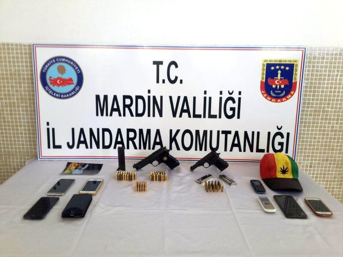 Mardin\'de Terör Operasyonu: 8 Gözaltı