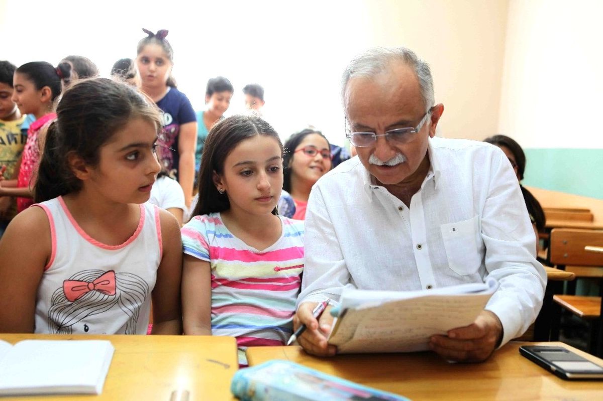 Öğrencilere Lys Tavsiyesi: "Sakın Panik Yapmayın"