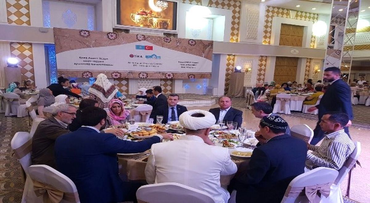 Tika Kazakistan\'da İftar Verdi