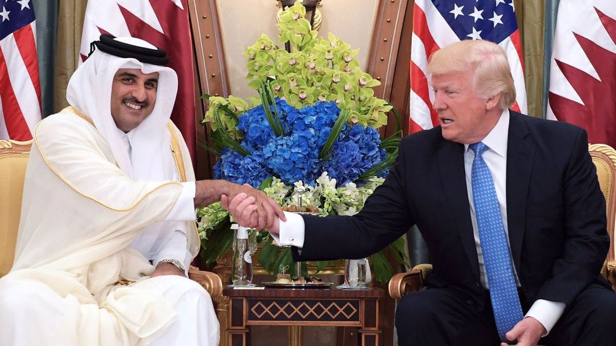 Trump\'tan Katar Emiri\'ne Diplomatik Krizi Çözmek İçin Yardım Teklifi