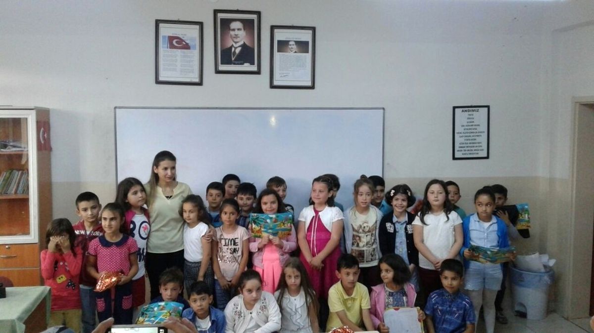 2\'inci Sınıf Öğrencileri Hep Mutluluğu Hem de Hüznü Bir Arada Yaşadılar