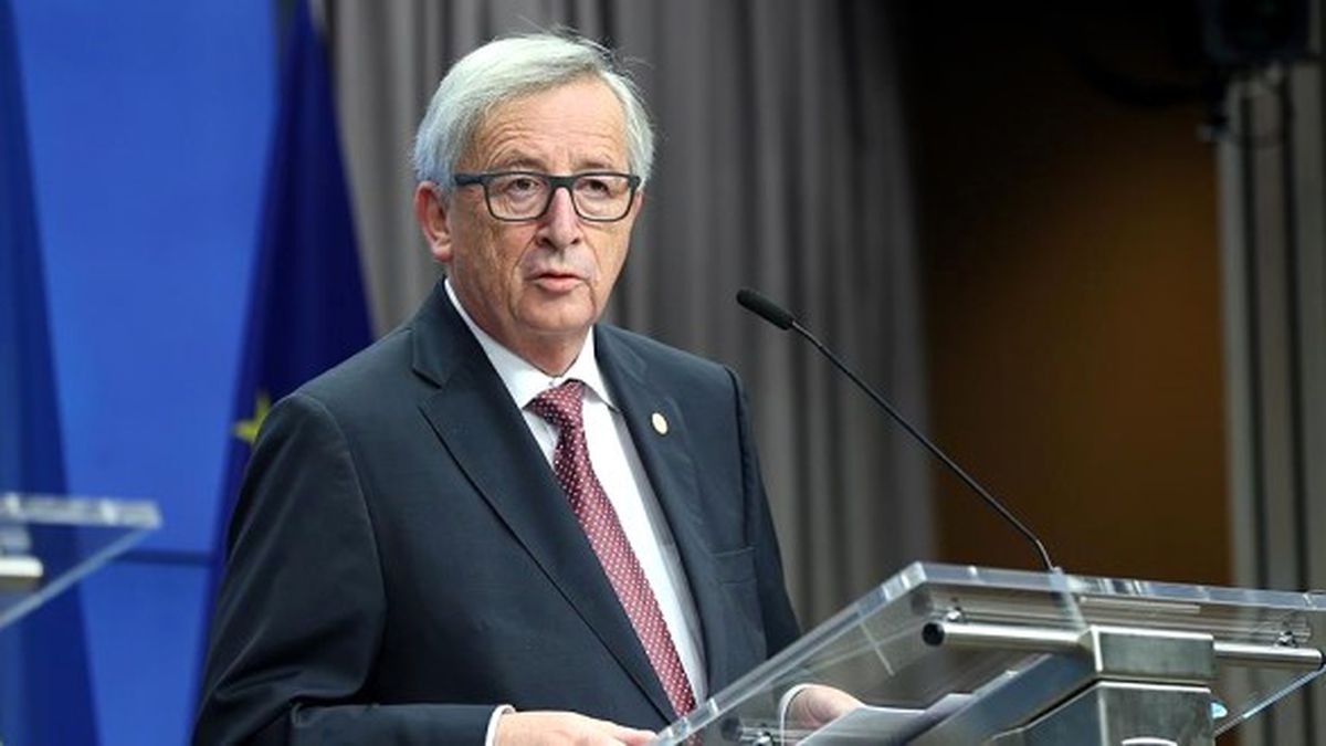 AB Komisyonu Başkanı Juncker\'den Çekya\'ya Sığınmacı Çağrısı