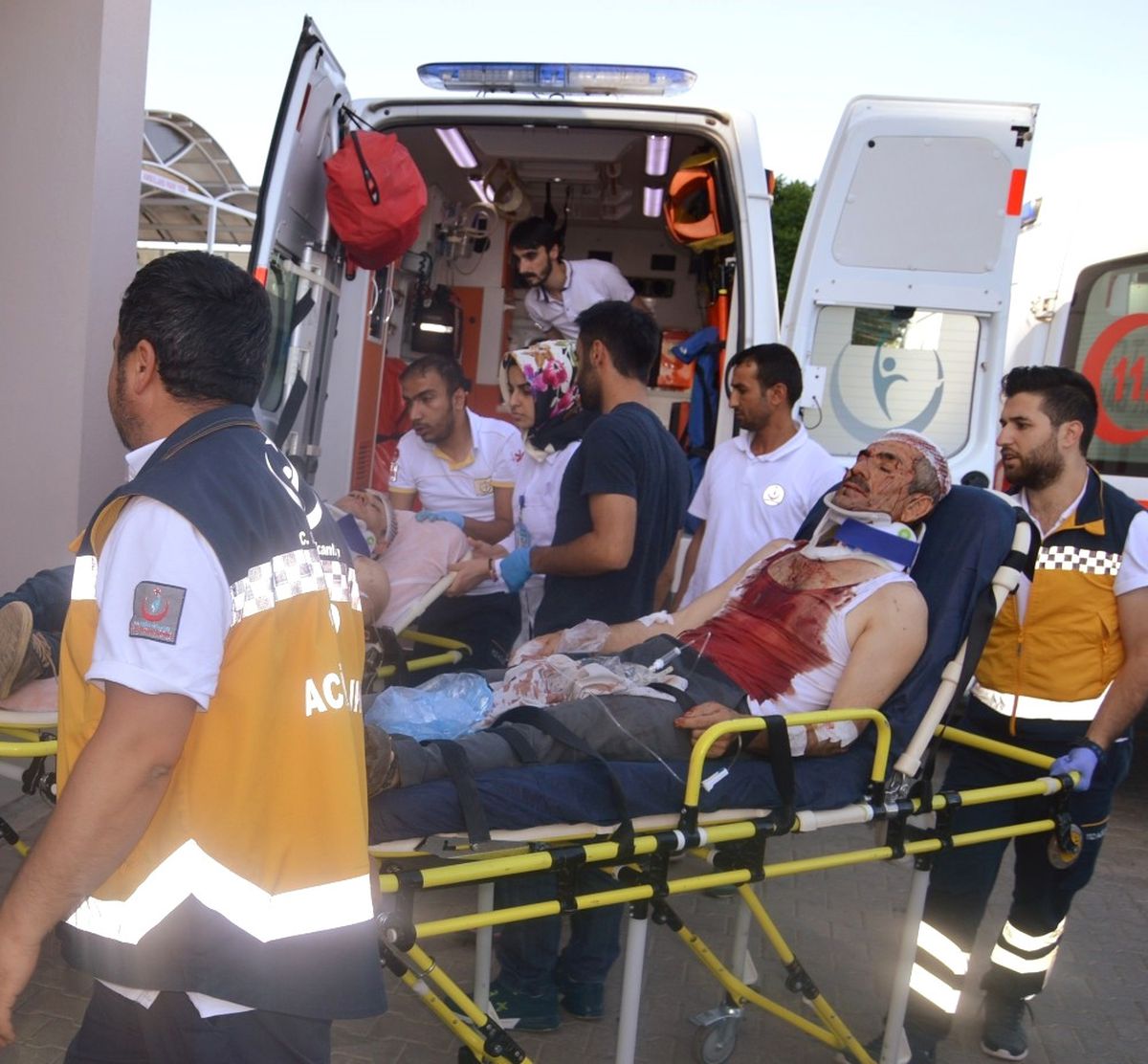 Adıyaman\'da Biçerdöver Kavgası: 3 Yaralı
