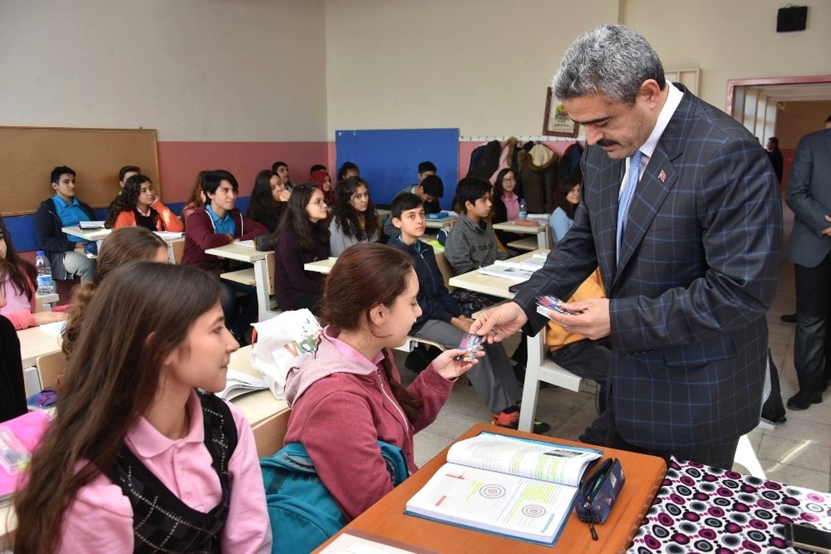 Alıcık; "Lys\' Ye Girecek Öğrencilerimize Başarılar Diliyorum"
