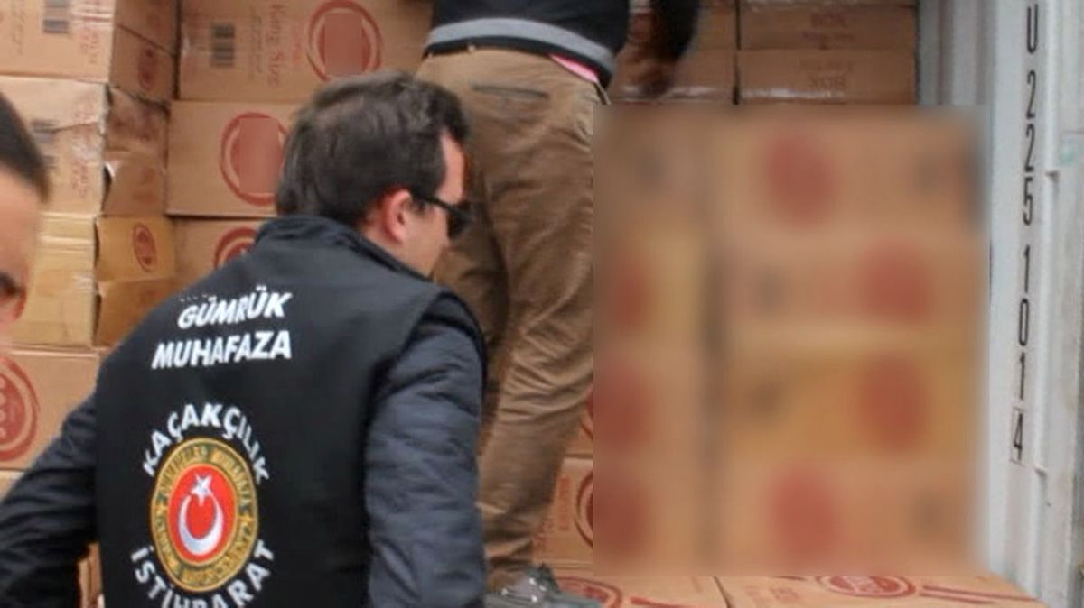 Ambarlı Limanı\'nda 9,5 Milyon Liralık Kaçak Sigara Operasyonu