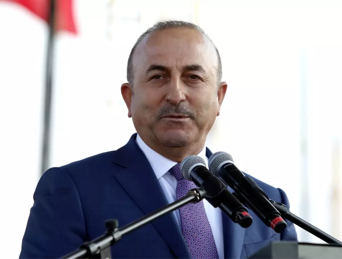 Bakan Çavuşoğlu\'ndan, Mezun Öğrencilere Tavsiye