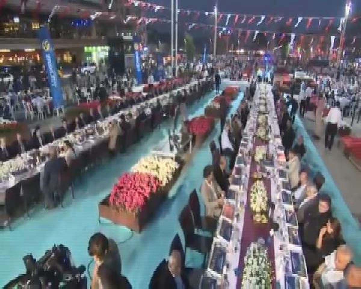 Bakan Ömer Çelik: Ülkemizi Irkçılık, Mezhepçilik Belasından Korumak Durumundayız