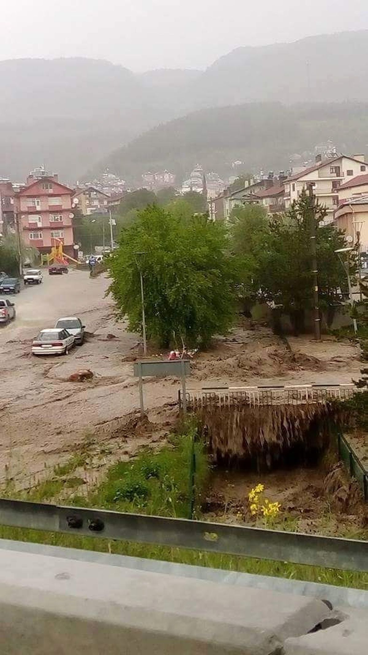 Bolu\'de Şiddetli Yağış