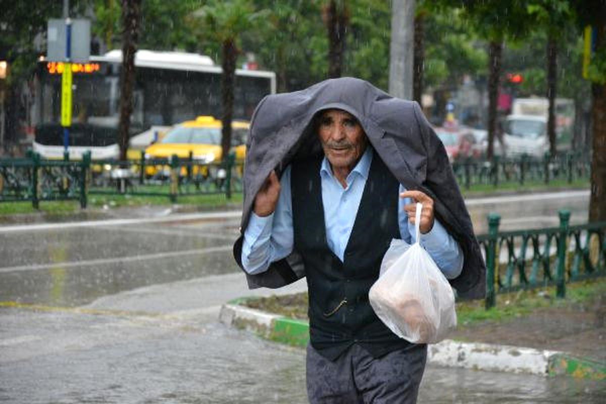 Bursa\'da Sağanak Yağmur Etkili Oldu