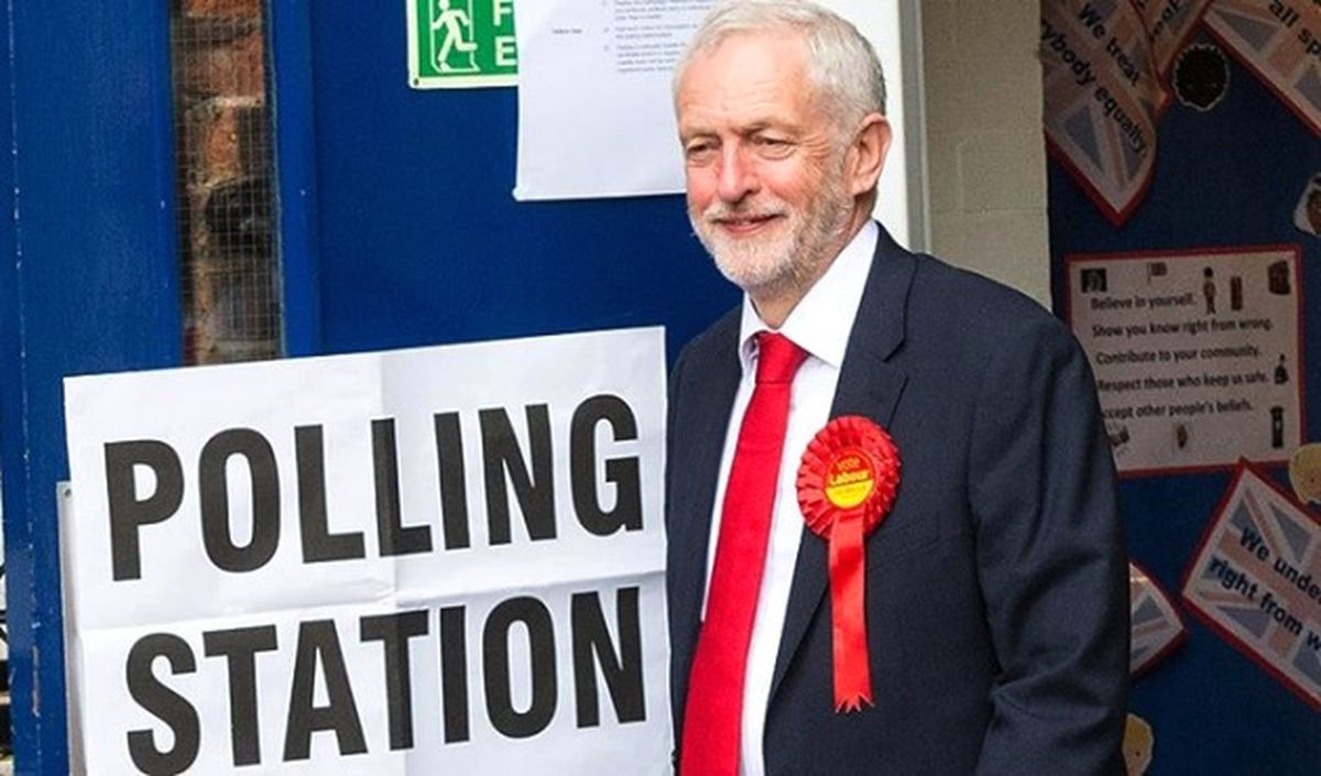 Corbyn: Bu Sabah İngiltere\'de Güçlü Bir Hükümet Yok