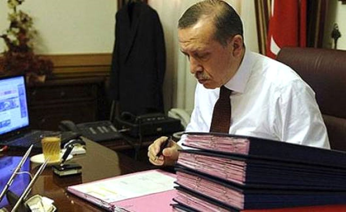 Cumhurbaşkanı Erdoğan, Katar\'a Türk Askeri Konuşlandırılması Anlaşmalarını Onayladı